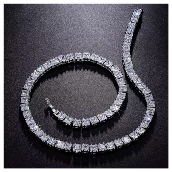 Swarovski Crystals Matika 50 Carat Tennis Necklace - Picture 9 of 9